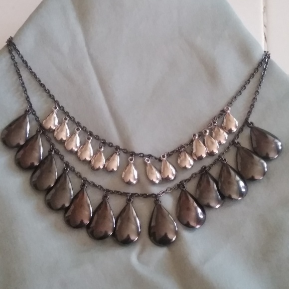 ISC Statement Necklace - Picture 2 of 4